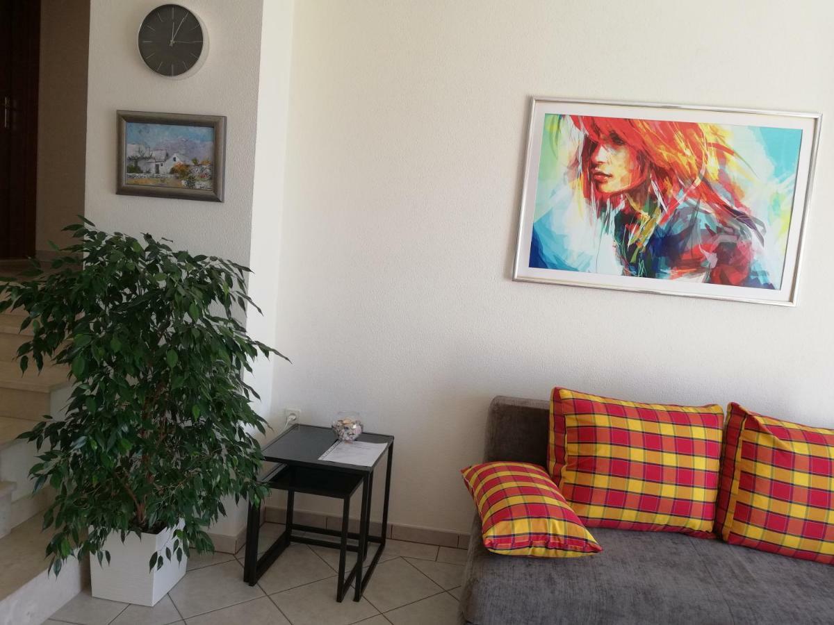 Apartmani Marija Primošten المظهر الخارجي الصورة